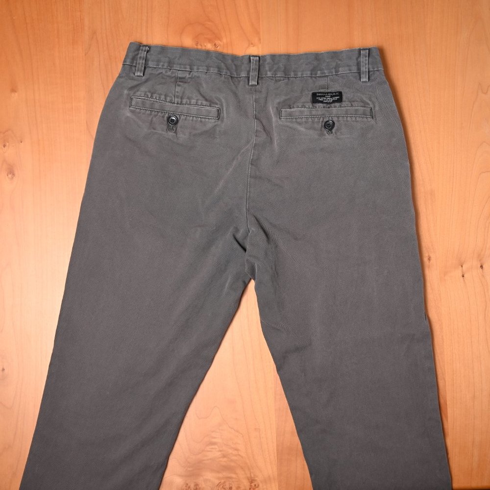 Banana Republic Cotton Aiden Slim Chinos Grey - Men's Size 31x32 - Picture 3 of 7